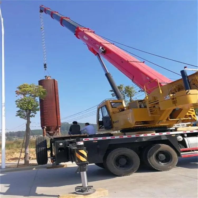 东方专业吊车租赁多少钱