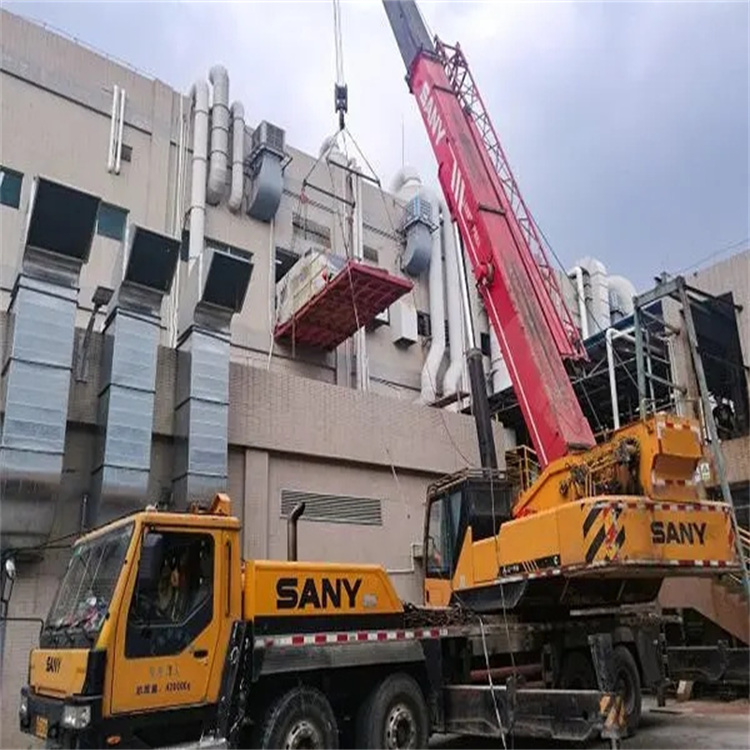 东方租赁大型汽车吊，助力工程项目高效进行