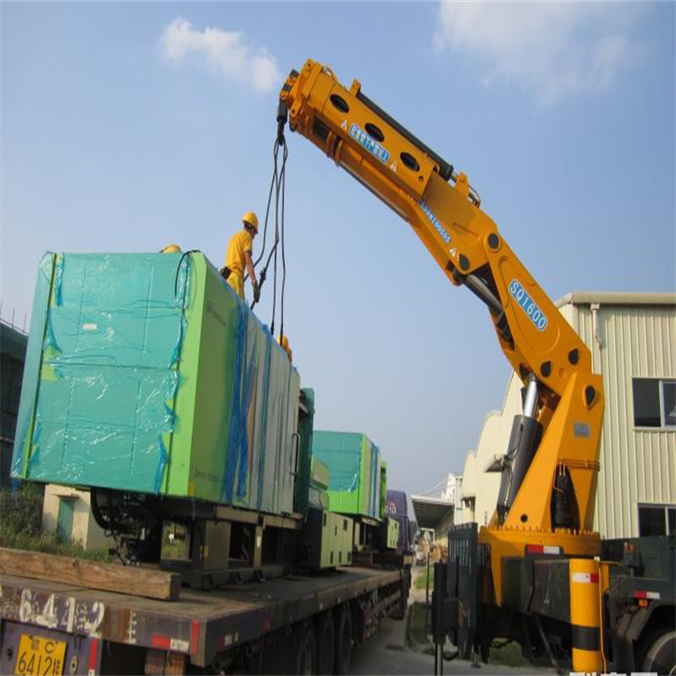 东方100吨折臂吊出租大概多少钱