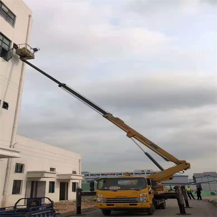 东方附近高空车出租|市政施工/设备安装专用|随叫随到|亿立达设备租赁