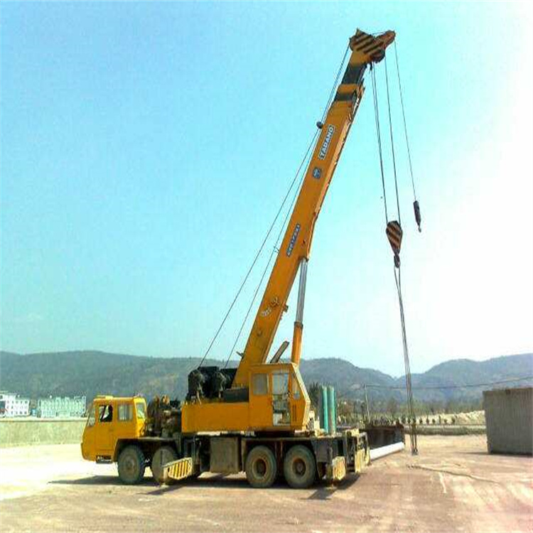 东方小型吊车出租价格是多少